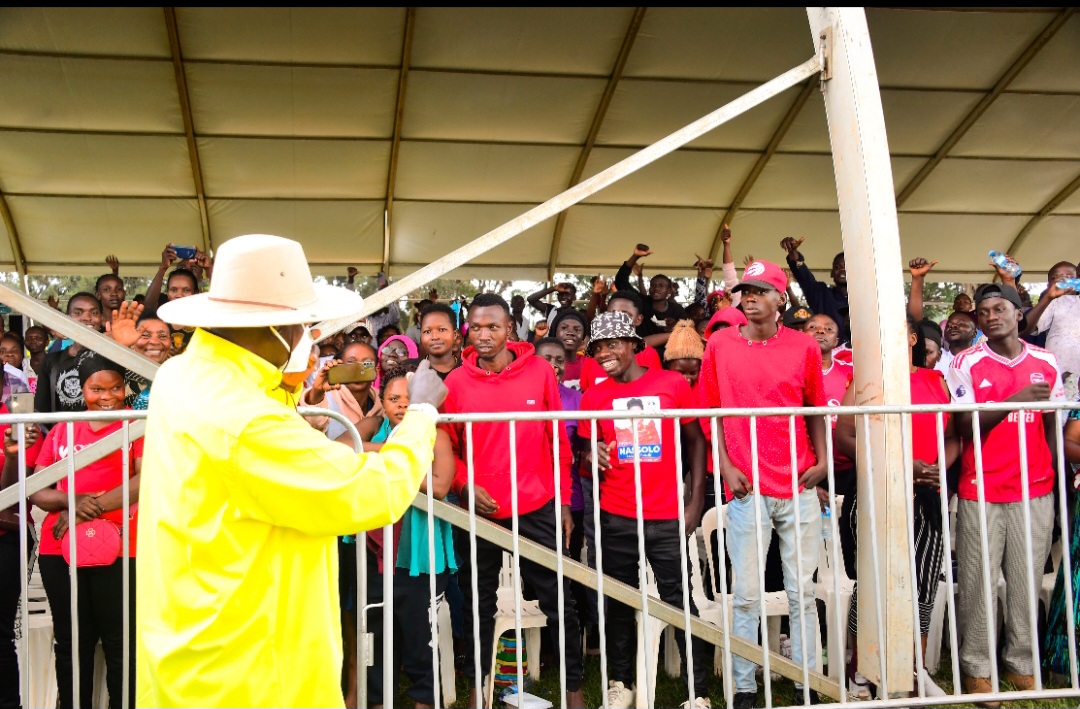 President Museveni meets NUP converts, Muslim leaders, students and youth groups at Kololo